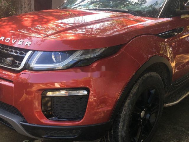 Cần bán LandRover Range Rover năm 2017, màu đỏ, xe nhập