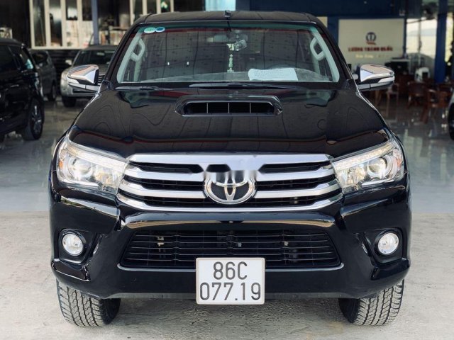 Cần bán Toyota Hilux 3.0 đời 2015, xe nhập số tự động