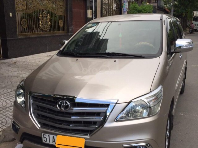 Bán gấp Toyota Innova 2.0E cuối đời 2014, xe gia đình không kinh doanh0