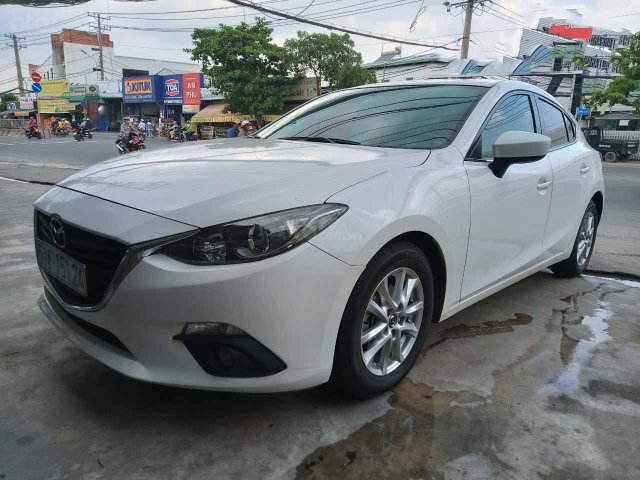 Bán Mazda3 1.5AT 2015 Hatchback một chủ từ đầu xe cực đẹp bao test hãng0