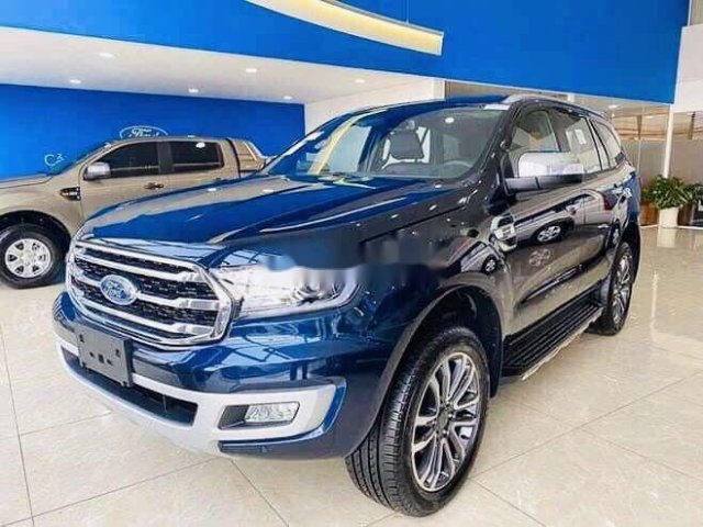 Bán Ford Everest Titanium 4x2 đời 2020, màu xanh lam, nhập khẩu nguyên chiếc0