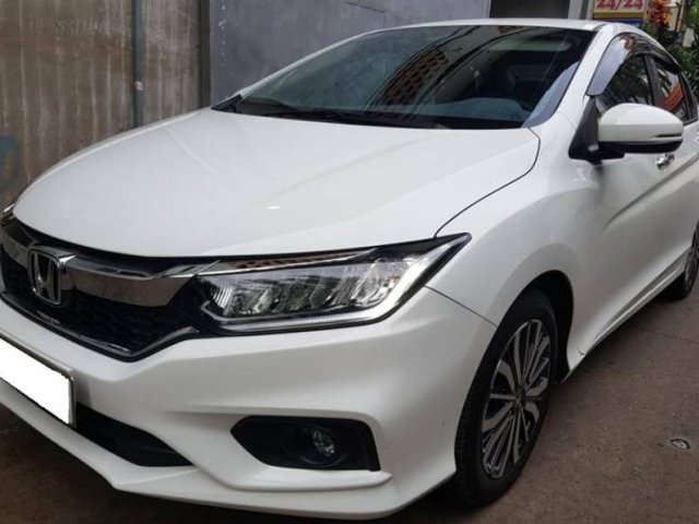 Cần bán lại xe Honda City 1.5 CVT đời 2017, màu trắng chính chủ 