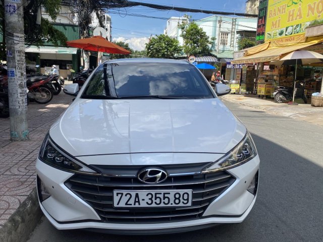 Cần bán Hyundai Elantra mẫu 2020, giá 665tr