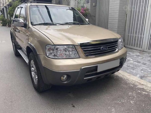 Xe Ford Escape đời 2007, màu vàng còn mới, giá tốt