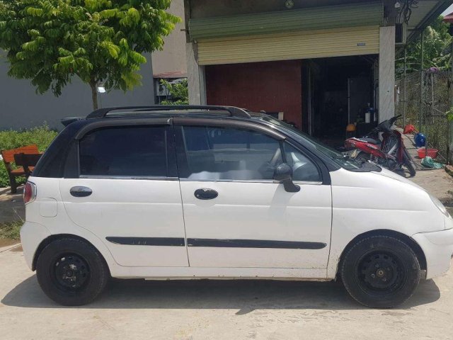 Cần bán gấp Daewoo Matiz 2005, màu trắng xe gia đình