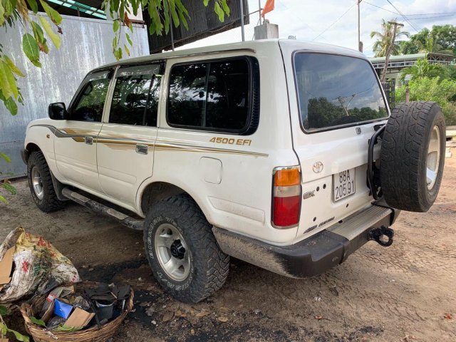 Bán ô tô Toyota Land Cruiser 1996, màu trắng, nhập khẩu