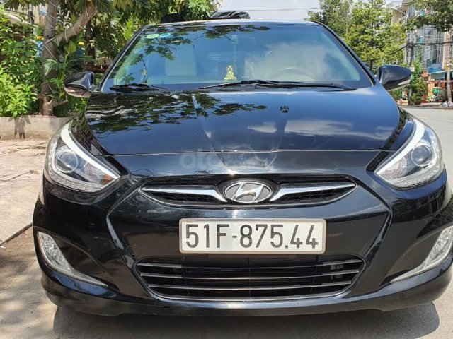 Xe Hyundai Accent đời 2013, số sàn, mới 85%