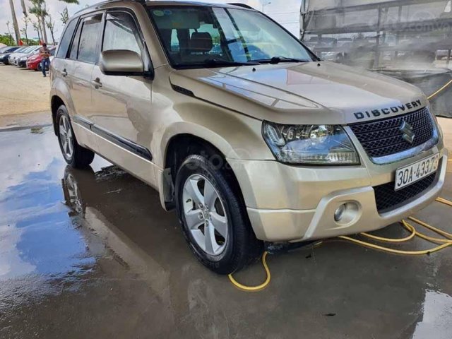 Bán Suzuki Grand vitara 2011, màu bạc, nhập khẩu0