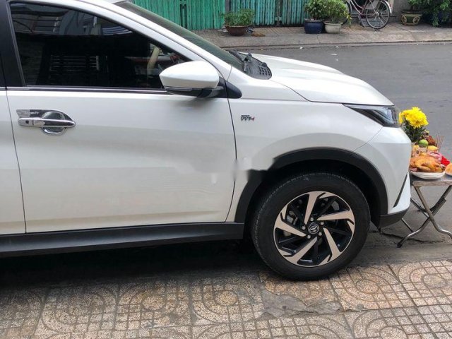 Xe Toyota Rush năm 2019, màu trắng, nhập khẩu, giá 689tr0