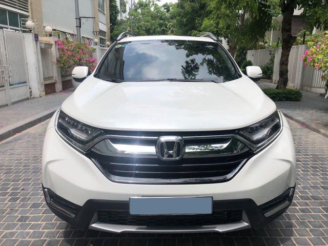 Honda CR-V 1.5 L sản xuất năm 2019, màu trắng, xe nhập khẩu nguyên chiếc Thái Lan. Siêu lướt mới lăn bánh 5000 km0