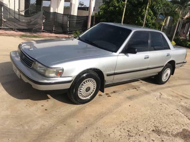 Bán Toyota Cressida năm sản xuất 1996, xe nhập, giá cạnh tranh