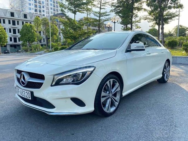 Bán ô tô Mercedes CLA200 năm sản xuất 2016, màu trắng, xe nhập chính chủ