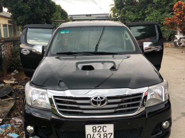 Cần bán lại xe Toyota Hilux 2014, màu đen, nhập khẩu nguyên chiếc  0