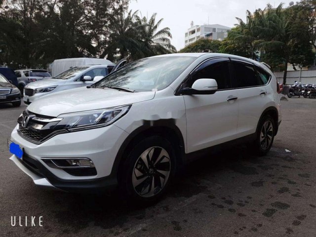 Cần bán lại xe Honda CR V sản xuất 2017, màu trắng còn mới 0