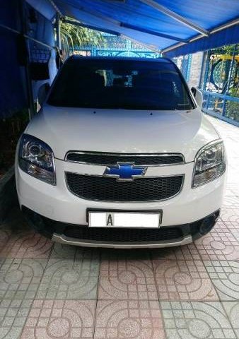 Xe Chevrolet Orlando LTZ đời 2018, màu trắng còn mới giá cạnh tranh