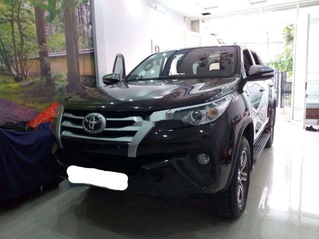 Bán Toyota Fortuner sản xuất năm 2017, xe nhập còn mới0