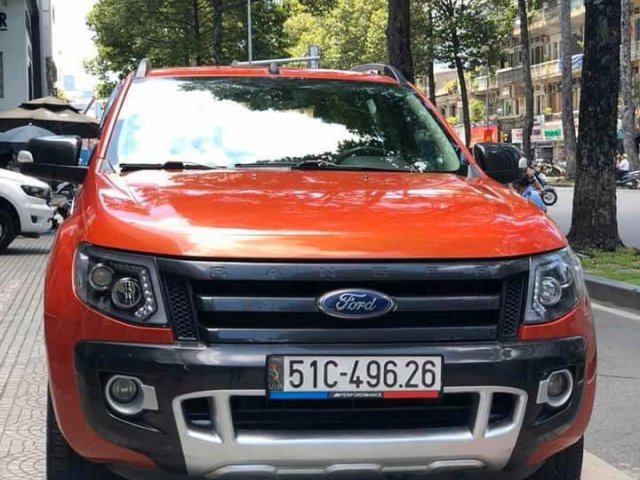 Bán xe Ford Ranger Wildtrak 3.2 năm 2014, màu đỏ