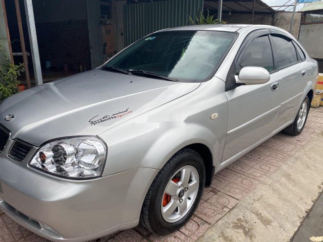 Bán Daewoo Lacetti năm sản xuất 2007, màu bạc, giá tốt