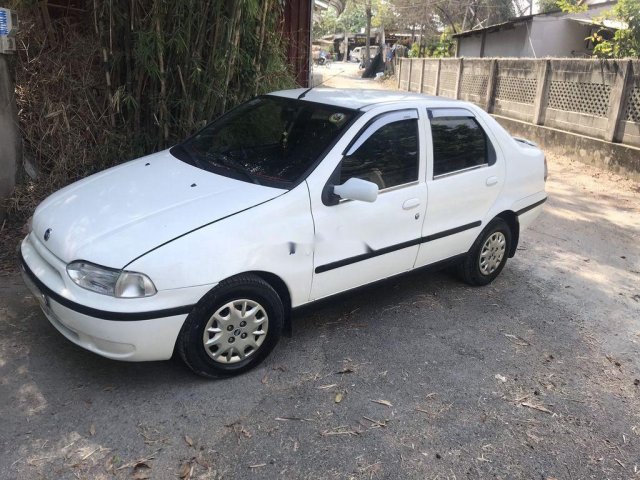 Cần bán lại xe Fiat Siena đời 2003, màu trắng, nhập khẩu 0