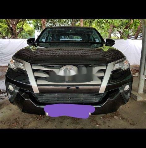 Bán Toyota Fortuner đời 2019, màu đen, xe nhập giá cạnh tranh