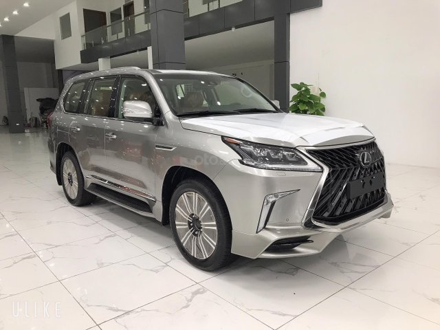 Giao ngay Lexus LX570 Super Sport S màu bạc, sản xuất 2020 mới 100%0