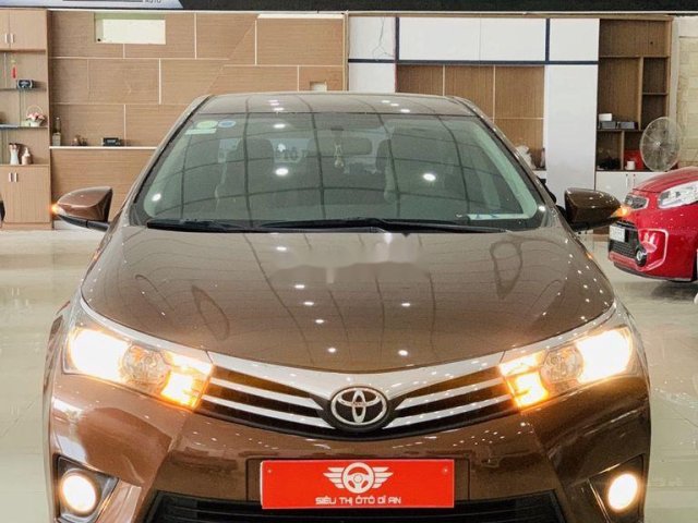 Bán xe Toyota Corolla Altis đời 2017, màu nâu, giá cạnh tranh