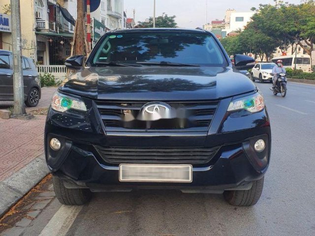 Cần bán xe Toyota Fortuner sản xuất 2017 còn mới0