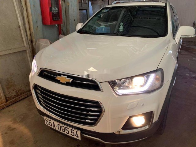 Bán Chevrolet Captiva năm sản xuất 2016, màu trắng, xe nhập còn mới0