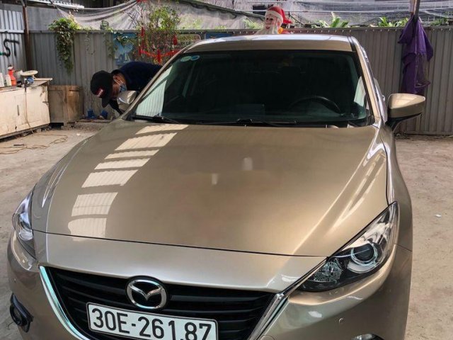 Cần bán xe Mazda 3 đời 2016, màu ghi vàng 0