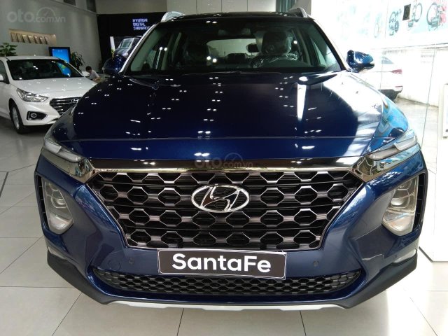 Hyundai Santa Fe - Chiến binh thép bảo vệ gia đình.
Bạn khỏi Covid, đủ màu giao ngay, giảm tiền mặt khủng0