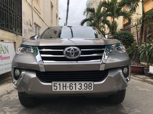 Bán Toyota Fortuner 2.4L 2020 máy dầu, số tự động, xe đẹp đi 18.000km bao kiểm tra hãng0