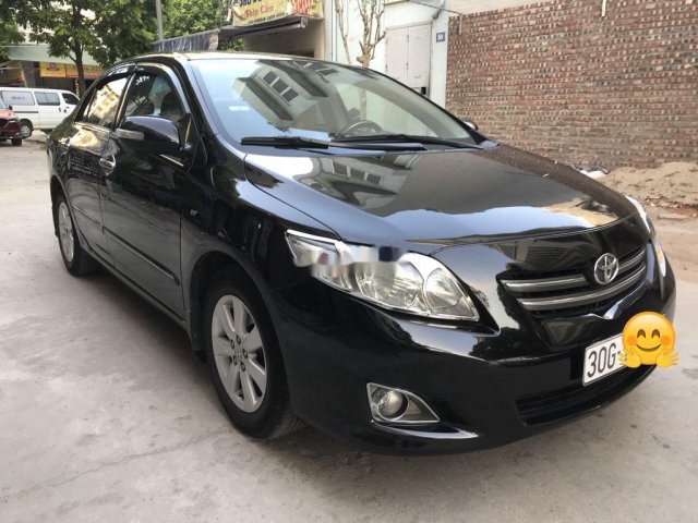 Bán xe Toyota Corolla Altis 2010, màu đen còn mới