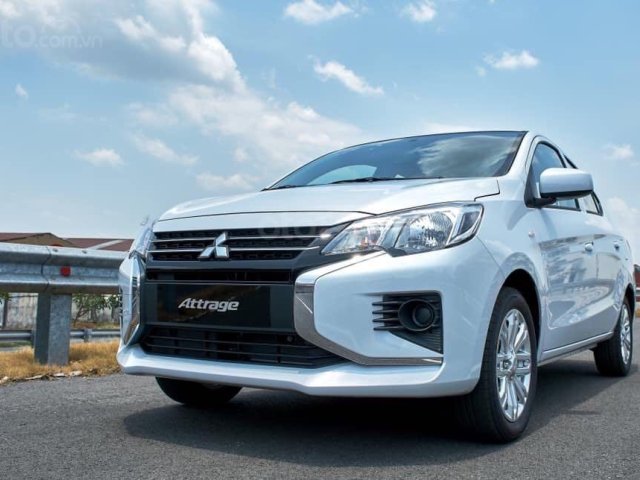 Mitsubishi Attrage nhập khẩu Thái Lan0