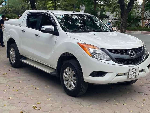 Bán Mazda BT 50 2015, màu trắng, nhập khẩu nguyên chiếc số tự động giá cạnh tranh0