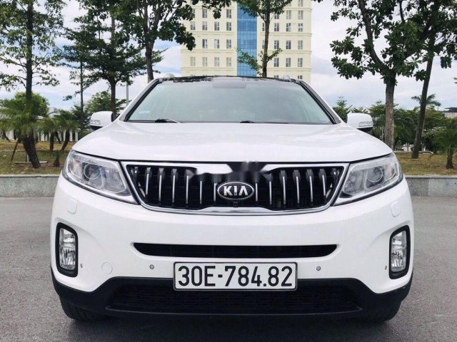 Xe Kia Sorento 2.2 đời 2017, màu trắng0