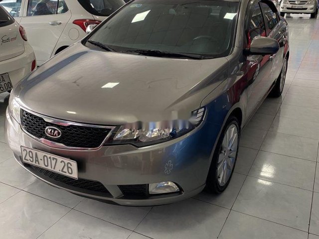 Cần bán xe Kia Cerato 2010, màu xám, nhập khẩu chính chủ0