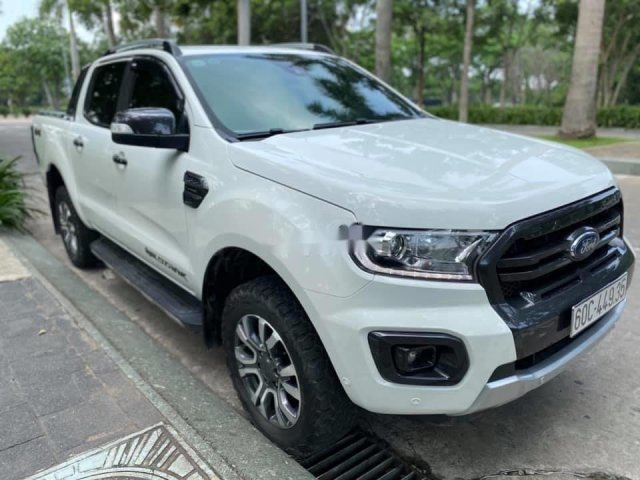 Cần bán gấp Ford Ranger sản xuất 2018, màu trắng, xe nhập còn mới  