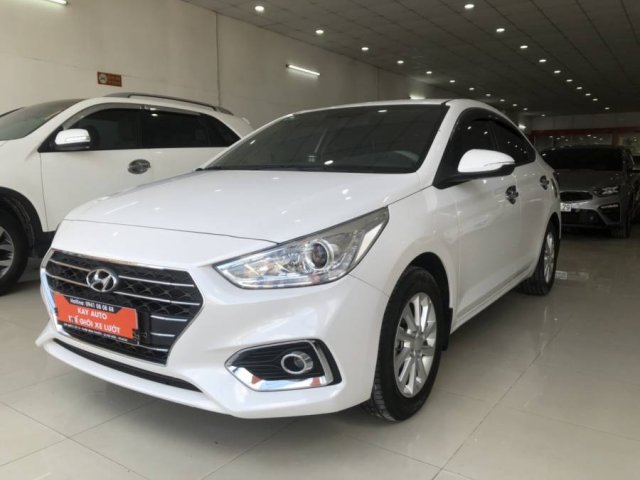 Bán lại xe Hyundai Accent 1.4 năm sản xuất 2020, màu trắng, số tự động