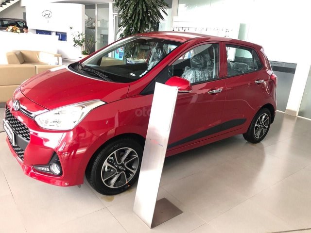 Hyundai Grand i10 Hatchback AT 2020, giảm 50% lệ phí trước bạ, hỗ trợ trả góp 85%, khuyến mãi hấp dẫn