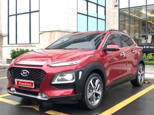 Cần bán xe Hyundai Kona sản xuất 2018, màu đỏ, số tự động0