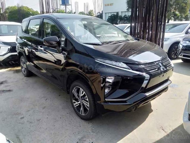 Bán xe Mitsubishi Xpander sản xuất 2020, màu đen, nhập khẩu 