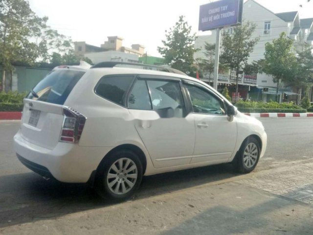 Xe Kia Carens năm sản xuất 2010, xe nhập còn mới