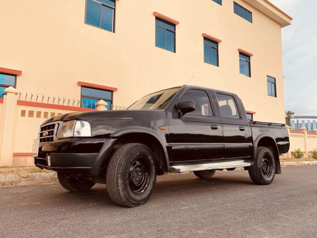 Bán ô tô Ford Ranger đời 2004, màu đen còn mới0