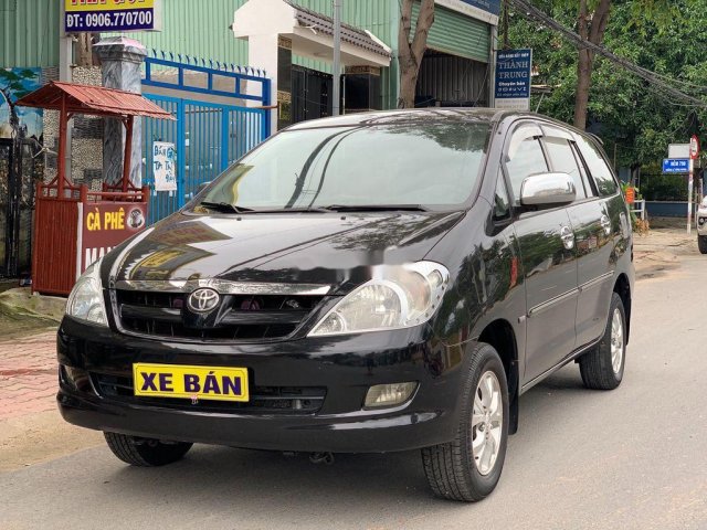 Cần bán Toyota Innova đời 2007, màu đen xe gia đình0