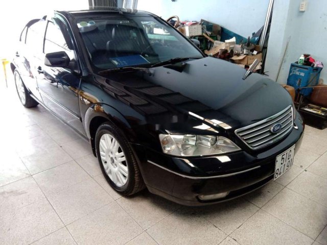 Bán Ford Mondeo 2004, màu đen còn mới