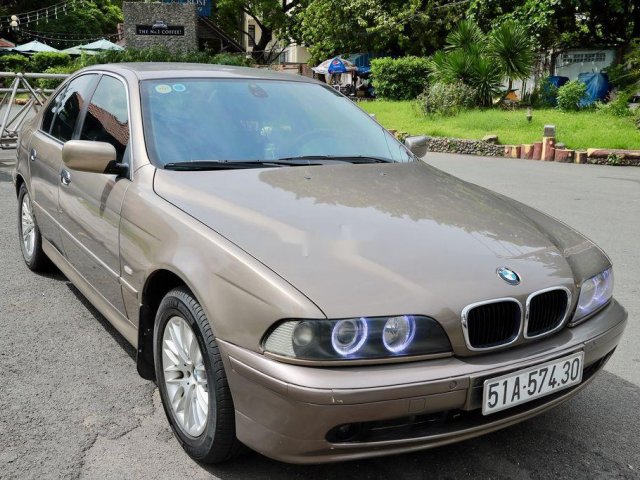 Cần bán gấp BMW 5 Series 2004, màu nâu còn mới, giá chỉ 280 triệu0