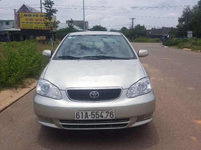 Cần bán xe Toyota Corolla Altis đời 2002, màu bạc còn mới 