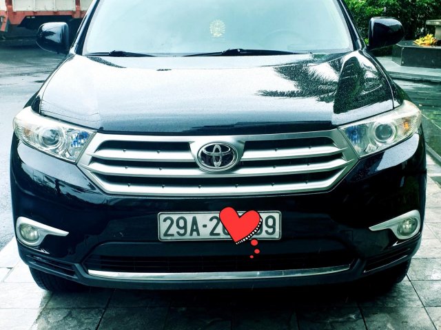 Cần bán xe Toyota Highlander sản xuất 2011, giá 880tr