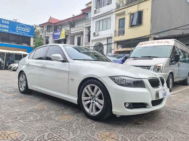 Bán BMW 3 Series 320i đời 2011, màu trắng, nhập khẩu0