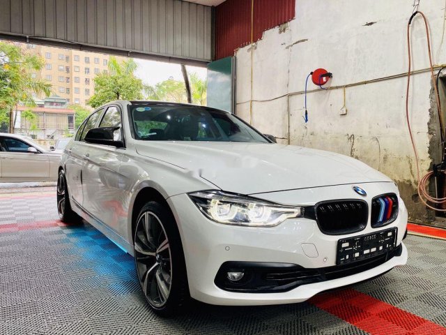 Bán BMW 3 Series năm 2018, xe nhập còn mới0